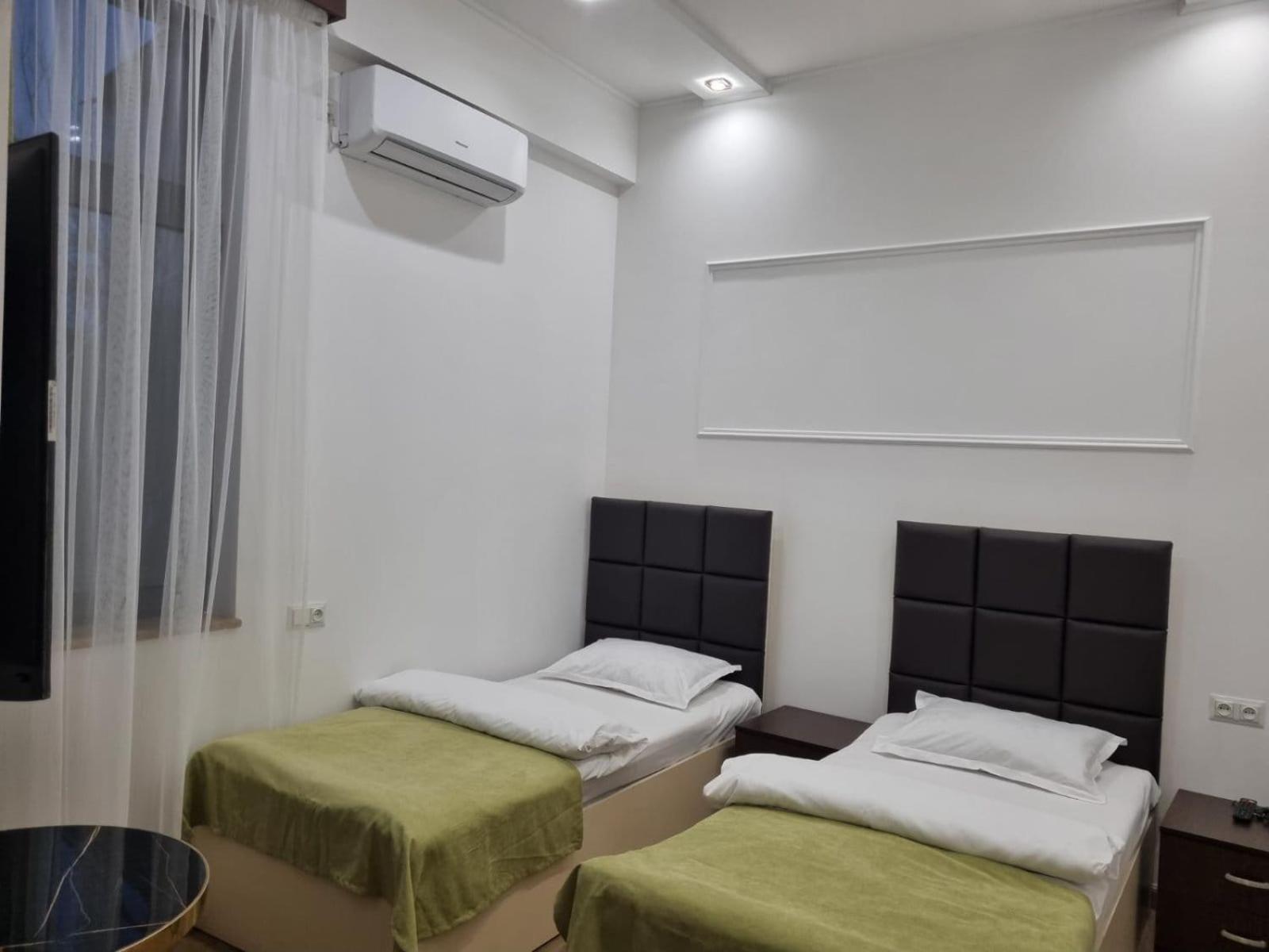 Days Hotel Ереван Экстерьер фото